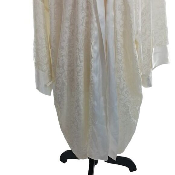 Vintage Victoria's Secret Robe Cream Gold Label One Size Womens - Picture 3 of 6